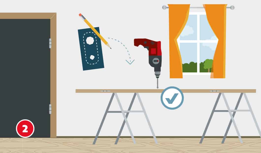 Illustration eine Türblattes, das auf einer Werkbank liegt und an dem eine Bohrmaschine angesetzt wird, darüber ist eine Bohrschablone mit einem Bleistift zu sehen, im Hintergrund ein Türrahmen ohne Tür
