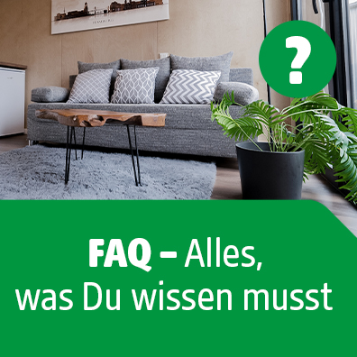 FAQ Banner mit einem Wohnzimmer von einem Tinyhouse im Hintergrund